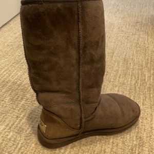 Ugg Classic Tall Boots - Brown size 8